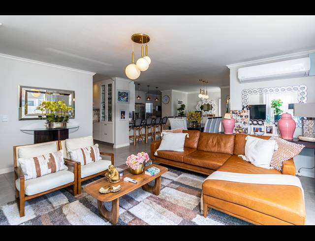 3 BEDROOM FREESTANDING SOLD IN SUNNINGDALE